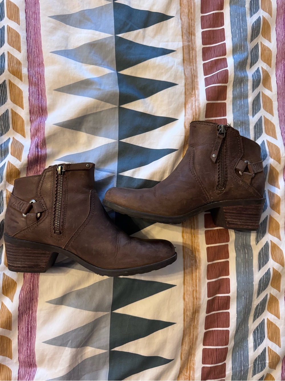 Teva Women's Brown Leather Ankle Booties with Side Zip 8.5